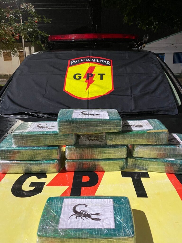 GPT prende homem e apreende R$ 750 mil em pasta base de cocaína em Posse-GO