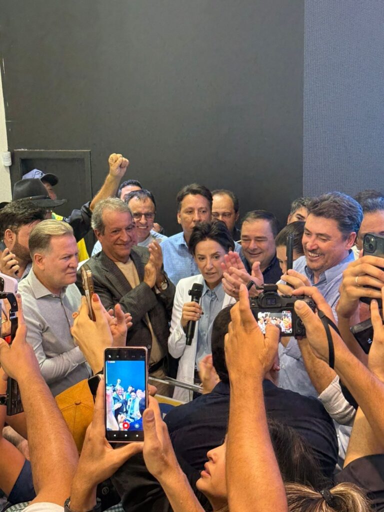 Filha de Íris Rezende, Ana Paula se filia ao PL e aceita ser vice na chapa de Wilder Morais