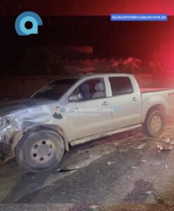 Acidente entre motocicleta e caminhonete deixa ferido em Posse-GO