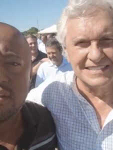 Na chegada para inauguração da GO-110 entre Iaciara e Estiva, Caiado afirma que governo fará trecho até a cidade de São Domingos-GO