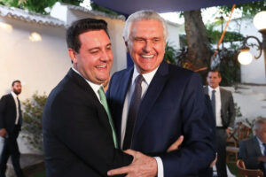 Após desistência de Ratinho Júnior, PSD vai anunciar Caiado como candidato à Presidência