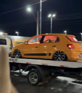 Morador de Posse-GO recebe carro personalizado após ganhar em rifa da GF Customizados