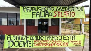 Médicos fazem paralisação parcial por atraso de salários e crise na saúde gera preocupação em Alto Paraíso de Goiás