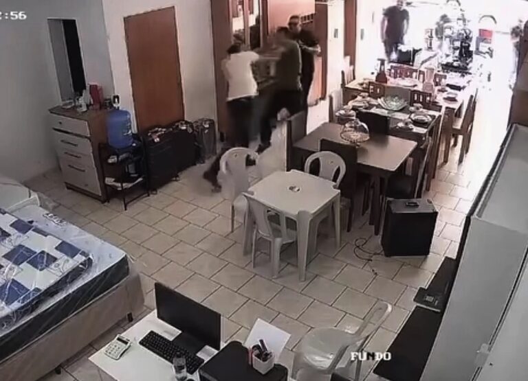 Vídeo mostra agressão durante discussão entre prefeito e vereador em Correntina