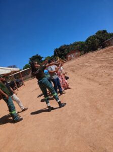 Campeonato de estilingue reúne cerca de 50 participantes em São Domingos-GO