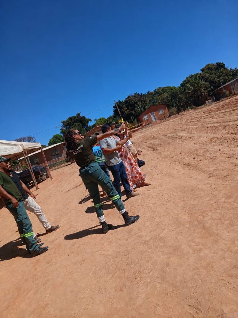 Campeonato de estilingue reúne cerca de 50 participantes em São Domingos-GO
