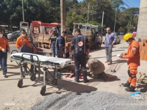 Jovem cai de aproximadamente 13 metros durante obra em igreja e fica gravemente ferido em Formosa-GO