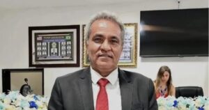 Justiça bloqueia até R$ 12,7 milhões em bens de ex-prefeito de Correntina