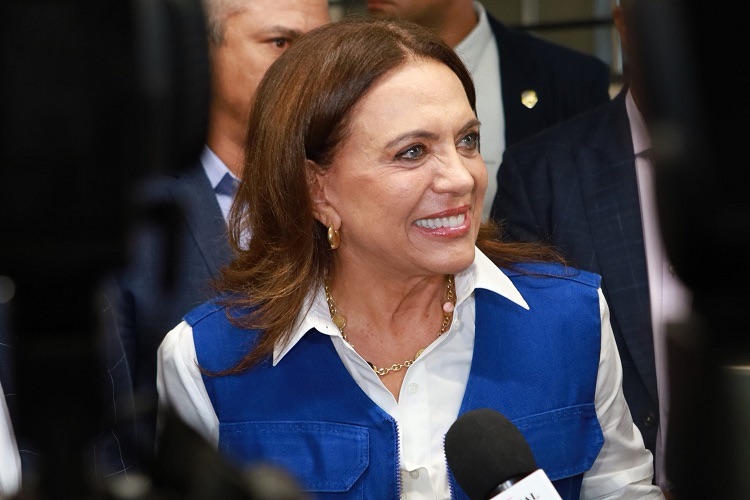 Gracinha Caiado (UB) é eleita senadora por Goiás