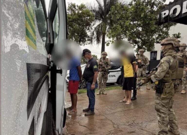 Operação prende mais de 10 pessoas suspeitas de tráfico de drogas em Formosa-GO