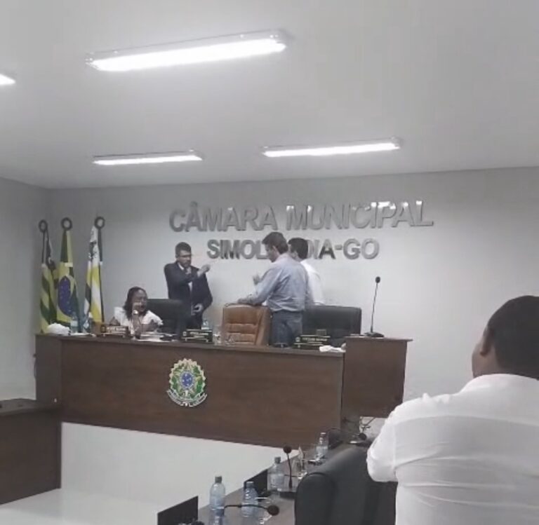 Reeleição de Júnior Jardim termina em discussão na Câmara de Simolândia-GO