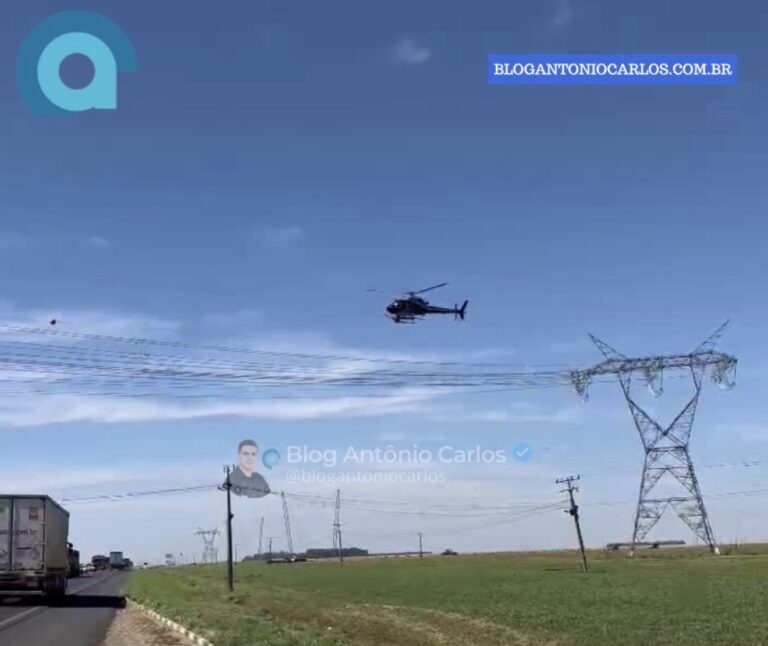 Helicóptero chama atenção durante manutenção da rede elétrica na BR-020, no distrito Rosário