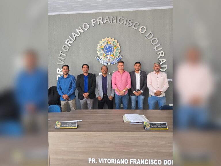 Vereador Esequias é eleito presidente da Câmara Municipal de Mambaí-GO para o biênio 2027-2028